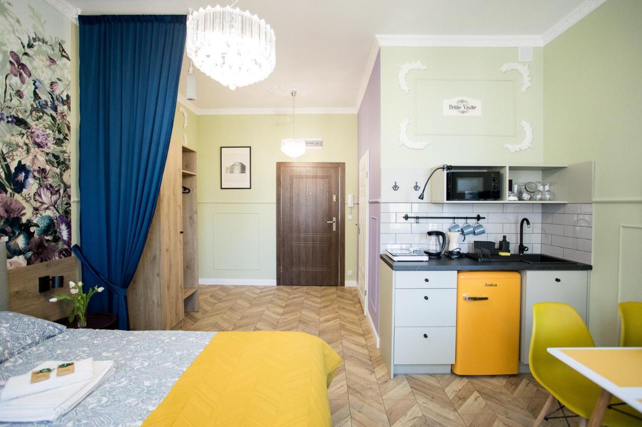 Petite Visite No.18a * Torun